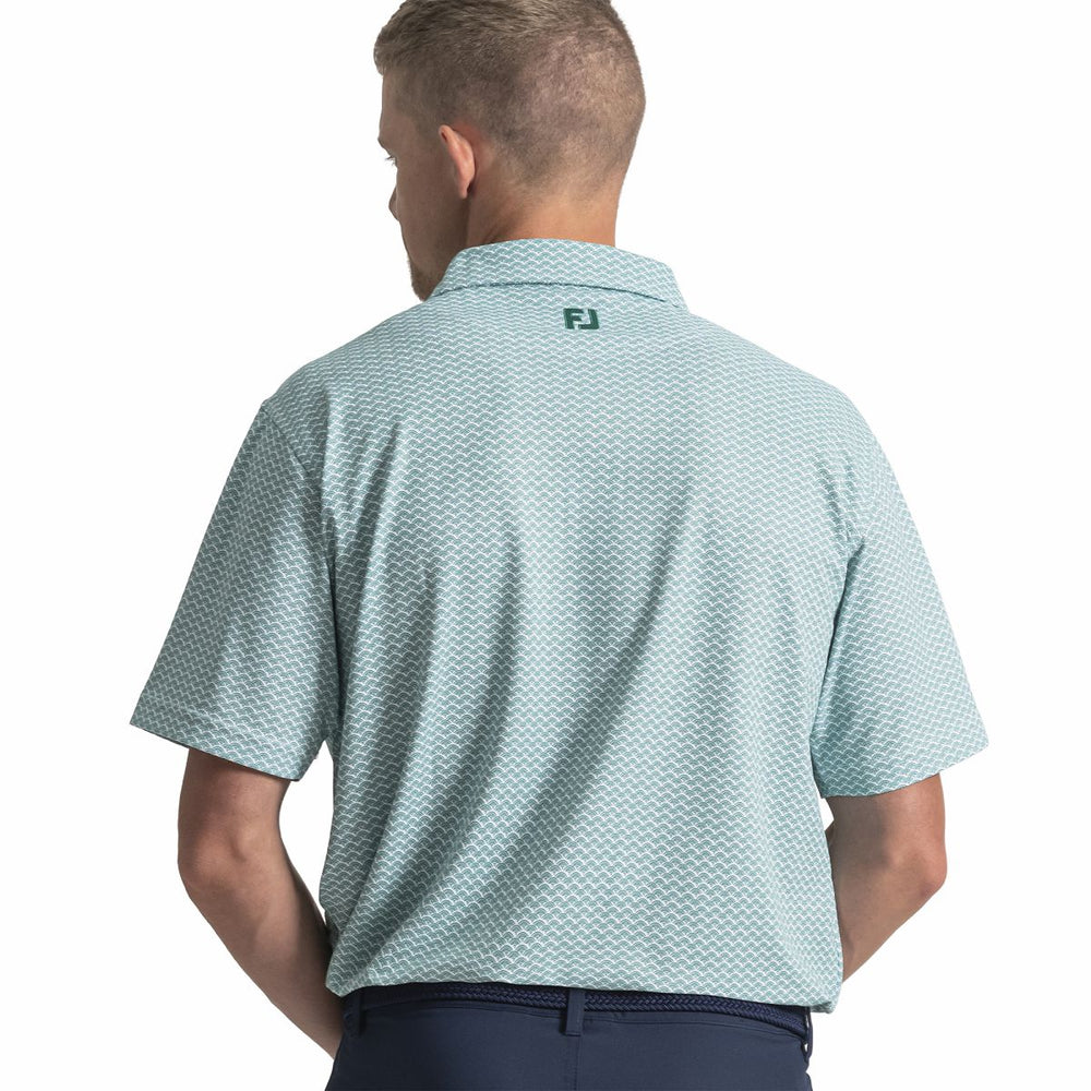 Men Scallop Geo Pique