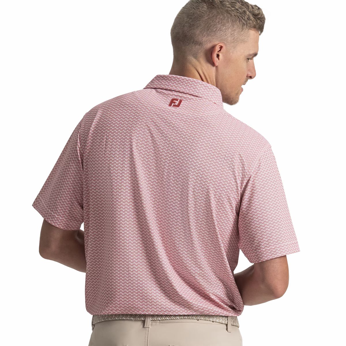 Men Scallop Geo Pique